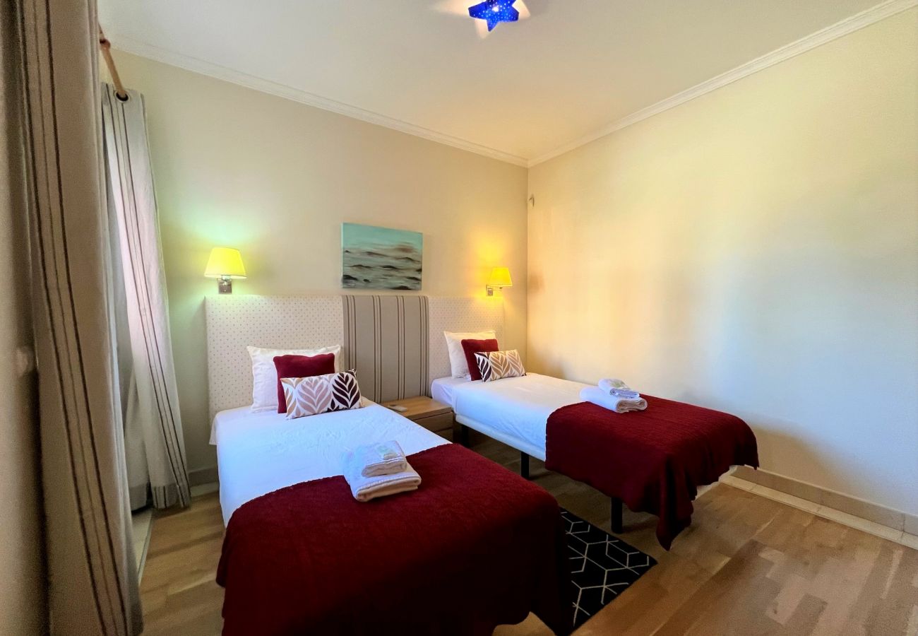 Apartment in Vilamoura - VILAMOURA VICTORIA GARDENS WITH POOL by HOMING