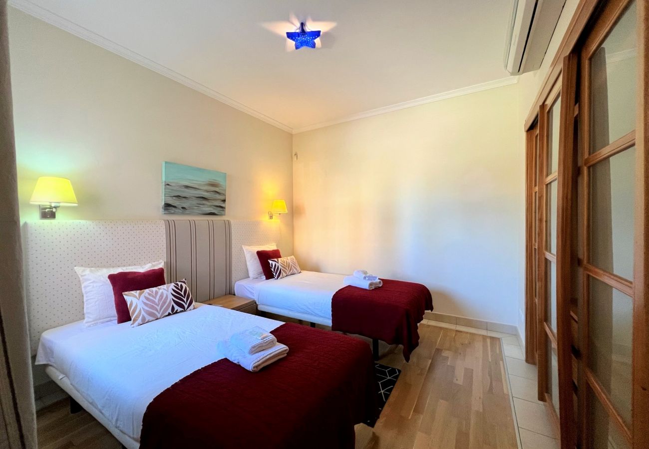 Apartment in Vilamoura - VILAMOURA VICTORIA GARDENS WITH POOL by HOMING