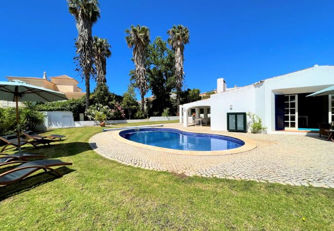 Villa in Albufeira - ALBUFEIRA BALAIA VILLA WITH PRIVATE POOL by HOMING Villa in Albufeira - ALBUFEIRA BALAIA VILLA WITH PRIVATE POOL by HOMING