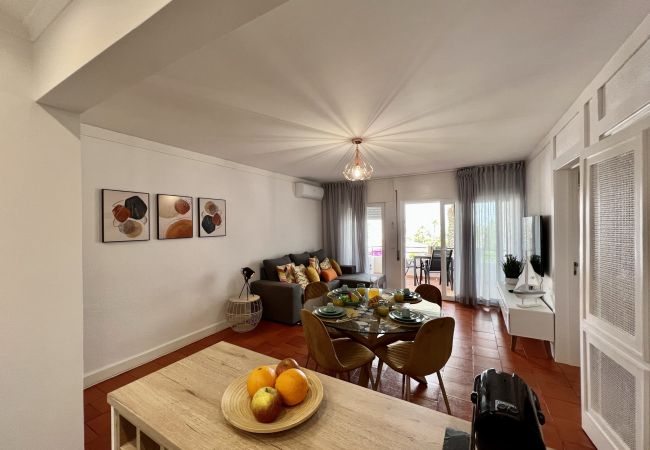 Apartment in Armação de Pêra - ARMAÇÃO DE PÊRA BRIGHTNESS 2 WITH POOL by HOMING Apartment in Armação de Pêra - ARMAÇÃO DE PÊRA BRIGHTNESS 2 WITH POOL by HOMING