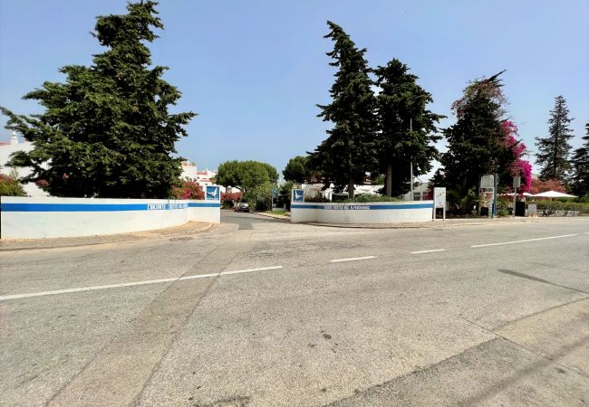 Apartment in Armação de Pêra - ARMAÇÃO DE PÊRA BRIGHTNESS 2 WITH POOL by HOMING Apartment in Armação de Pêra - ARMAÇÃO DE PÊRA BRIGHTNESS 2 WITH POOL by HOMING