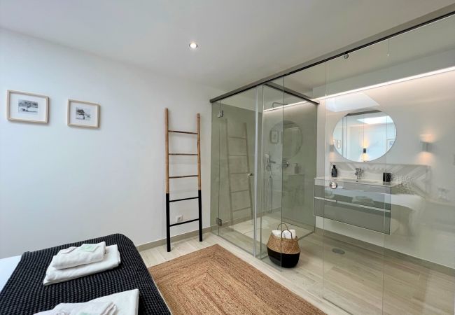 Terraced House in Albufeira - ALBUFEIRA DELUXE RESIDENCE WITH POOL by HOMING Terraced House in Albufeira - ALBUFEIRA DELUXE RESIDENCE WITH POOL by HOMING