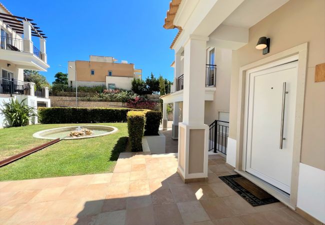 Terraced House in Albufeira - ALBUFEIRA DELUXE RESIDENCE WITH POOL by HOMING Terraced House in Albufeira - ALBUFEIRA DELUXE RESIDENCE WITH POOL by HOMING