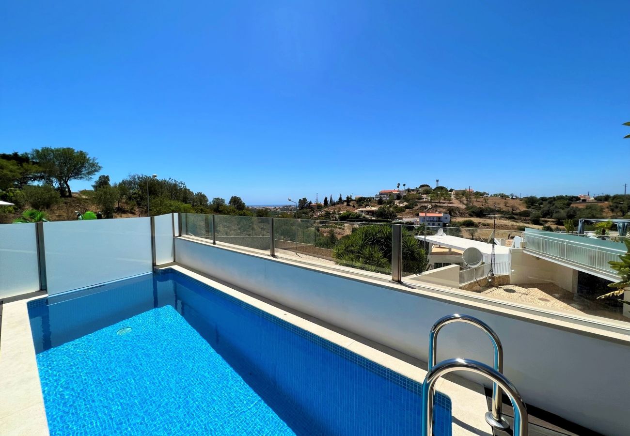 Townhouse in Albufeira - ALBUFEIRA DELUXE RESIDENCE WITH POOL by HOMING