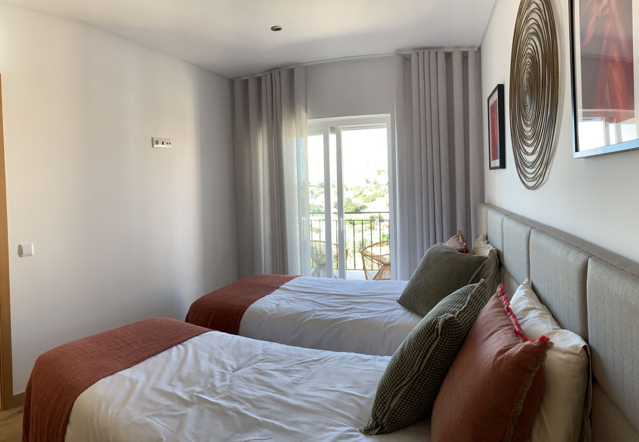 Townhouse in Albufeira - ALBUFEIRA DELUXE RESIDENCE WITH POOL by HOMING