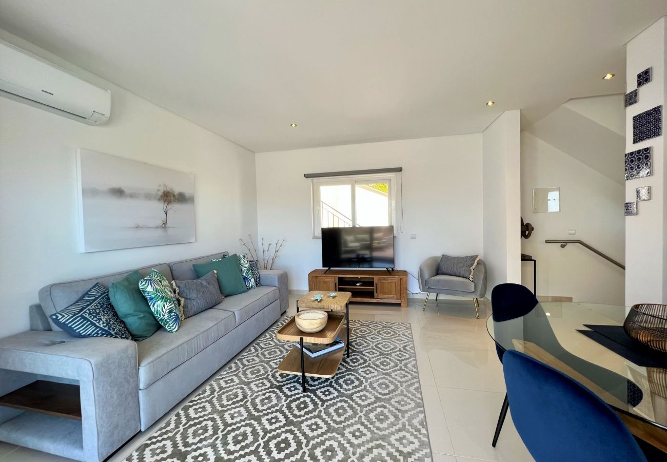 Townhouse in Albufeira - ALBUFEIRA DELUXE RESIDENCE WITH POOL by HOMING