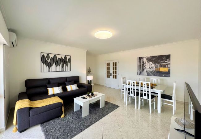 Apartment in Quarteira - QUARTEIRA PANORAMIC VIEW by HOMING Apartment in Quarteira - QUARTEIRA PANORAMIC VIEW by HOMING