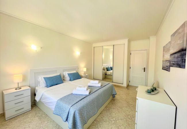 Apartment in Quarteira - QUARTEIRA PANORAMIC VIEW by HOMING Apartment in Quarteira - QUARTEIRA PANORAMIC VIEW by HOMING