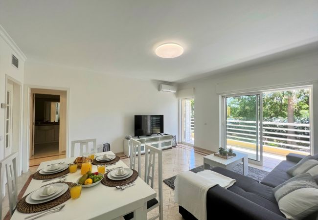 Apartment in Vilamoura - VILAMOURA CENTRAL 2 WITH POOL  by HOMING Apartment in Vilamoura - VILAMOURA CENTRAL 2 WITH POOL  by HOMING