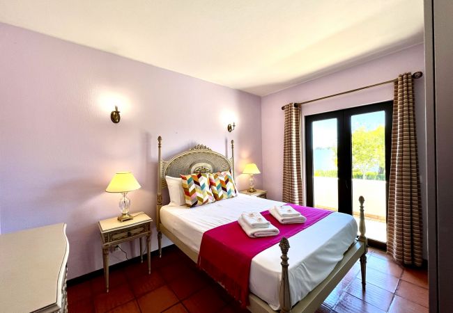 Villa in Vilamoura - VILAMOURA TRADITIONAL VILLA WITH POOL by HOMING Villa in Vilamoura - VILAMOURA TRADITIONAL VILLA WITH POOL by HOMING