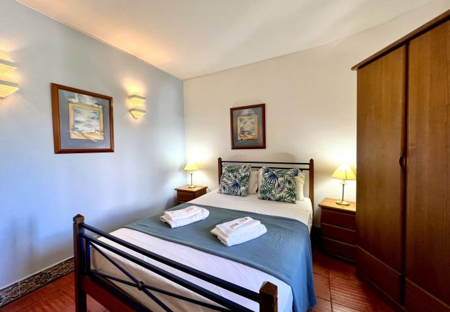 Villa in Vilamoura - VILAMOURA TRADITIONAL VILLA WITH POOL by HOMING Villa in Vilamoura - VILAMOURA TRADITIONAL VILLA WITH POOL by HOMING