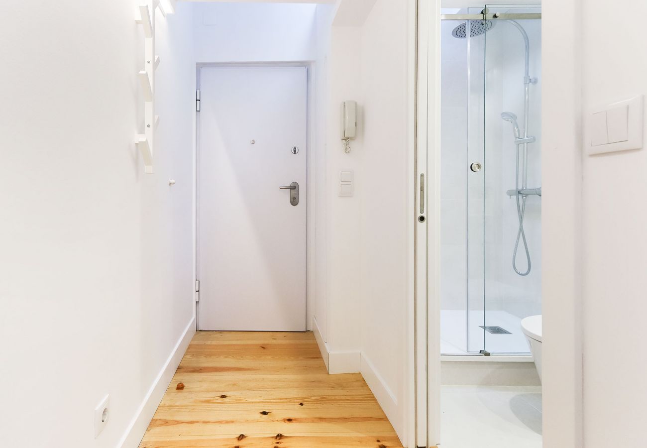 Studio in Lisbon - CHARMING SANTOS by HOMING
