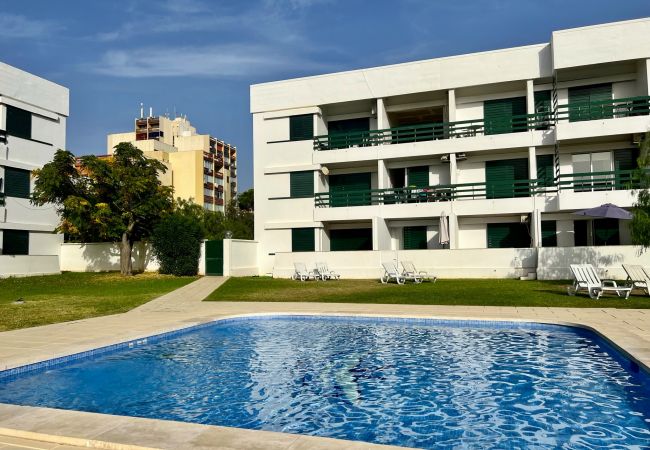 Apartment in Vilamoura - VILAMOURA CENTRAL 4 WITH POOL by HOMING Apartment in Vilamoura - VILAMOURA CENTRAL 4 WITH POOL by HOMING