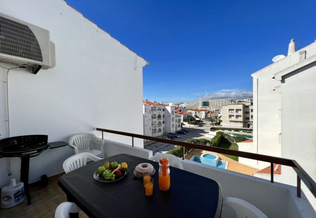 Apartment in Albufeira - ALBUFEIRA DOWNTOWN WITH POOL by HOMING Apartment in Albufeira - ALBUFEIRA DOWNTOWN WITH POOL by HOMING