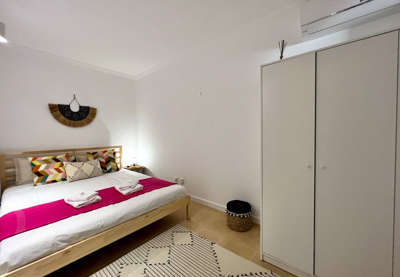 Apartment in Albufeira - ALBUFEIRA SALGADOS BEACH 4 by HOMING
