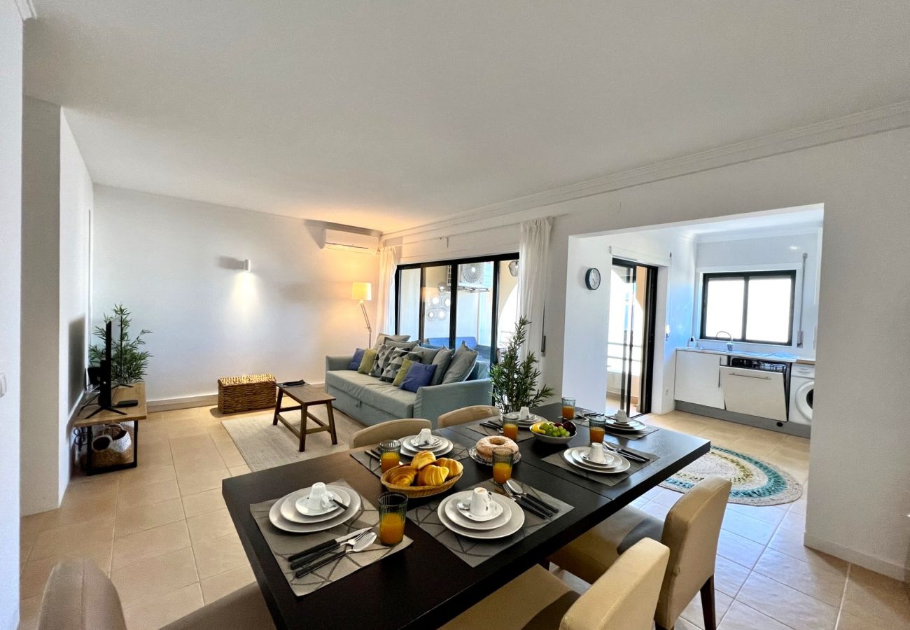 Apartment in Albufeira - ALBUFEIRA SALGADOS BEACH 4 by HOMING