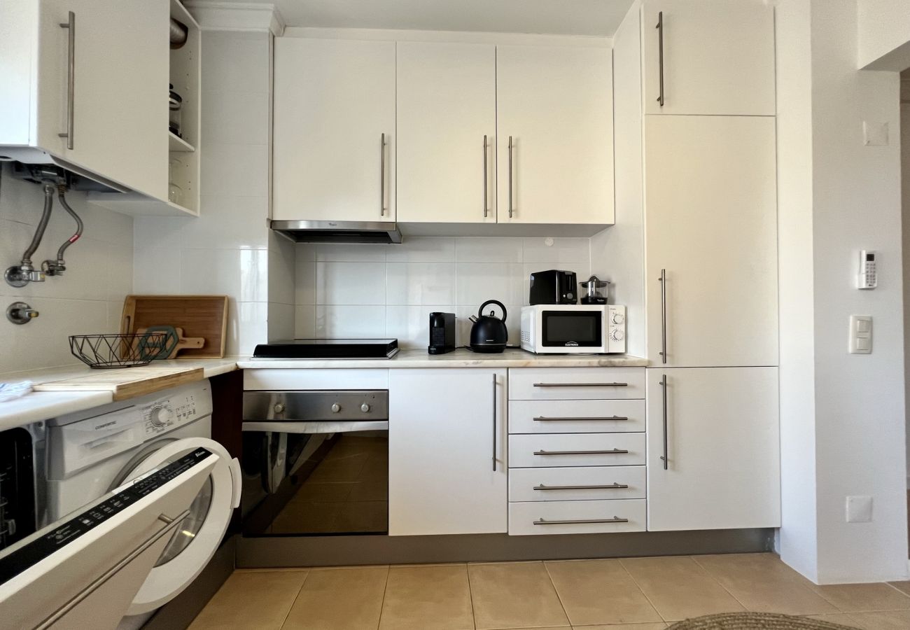 Apartment in Albufeira - ALBUFEIRA SALGADOS BEACH 4 by HOMING