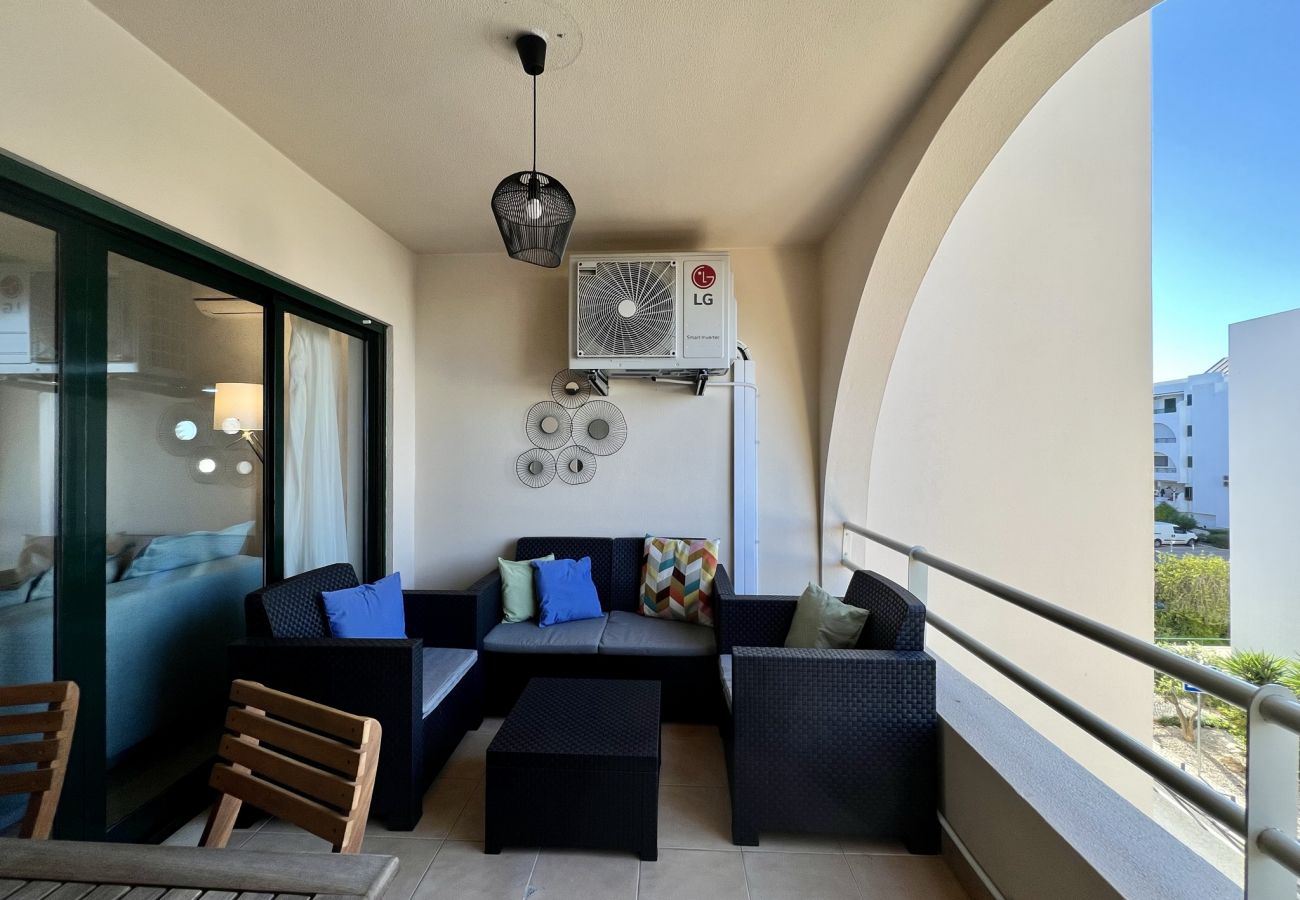 Apartment in Albufeira - ALBUFEIRA SALGADOS BEACH 4 by HOMING