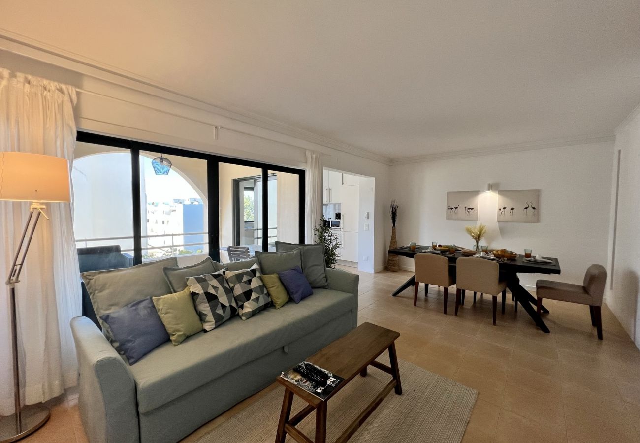 Apartment in Albufeira - ALBUFEIRA SALGADOS BEACH 4 by HOMING