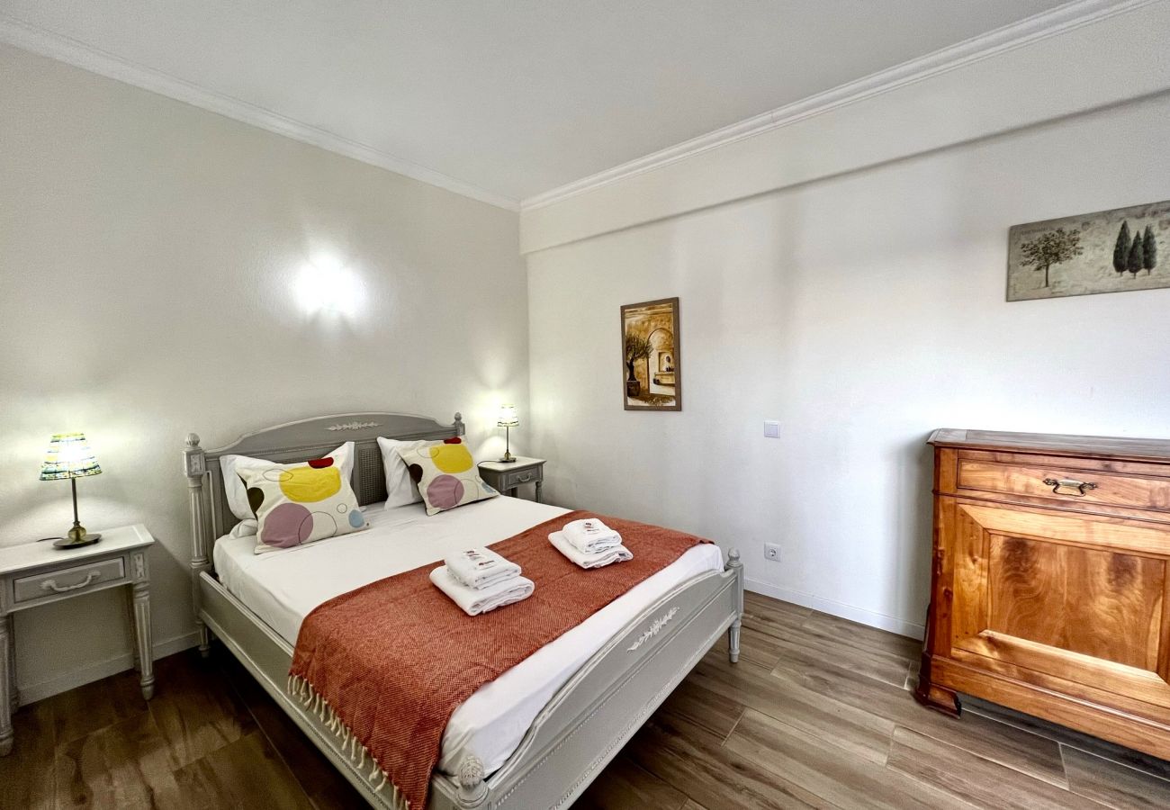 Apartment in Albufeira - ALBUFEIRA CENTRAL 4 by HOMING