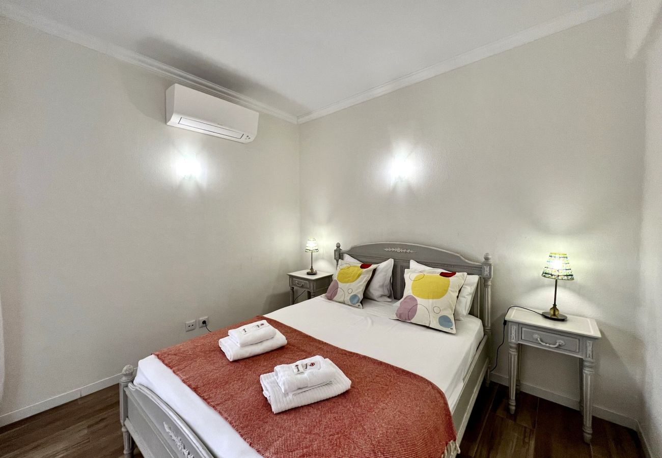 Apartment in Albufeira - ALBUFEIRA CENTRAL 4 by HOMING