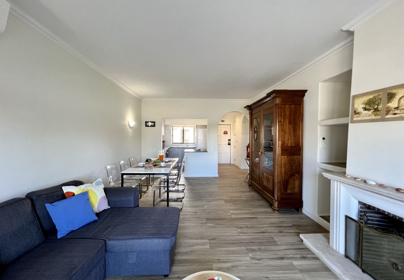 Apartment in Albufeira - ALBUFEIRA CENTRAL 4 by HOMING