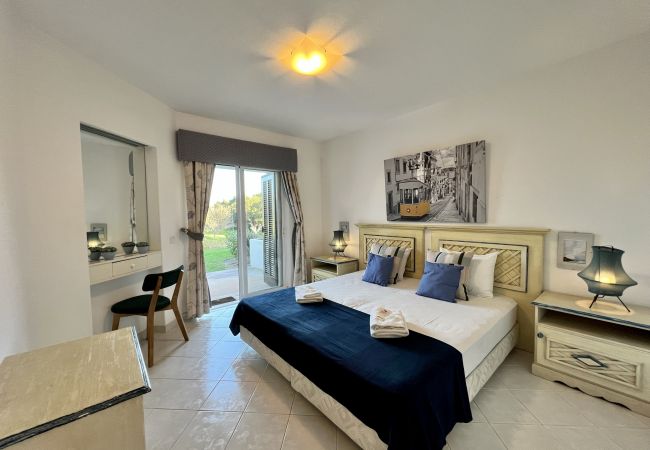 Apartment in Albufeira - ALBUFEIRA BALAIA GOLF VILAGE 1 WITH POOL by HOMIN Apartment in Albufeira - ALBUFEIRA BALAIA GOLF VILAGE 1 WITH POOL by HOMIN