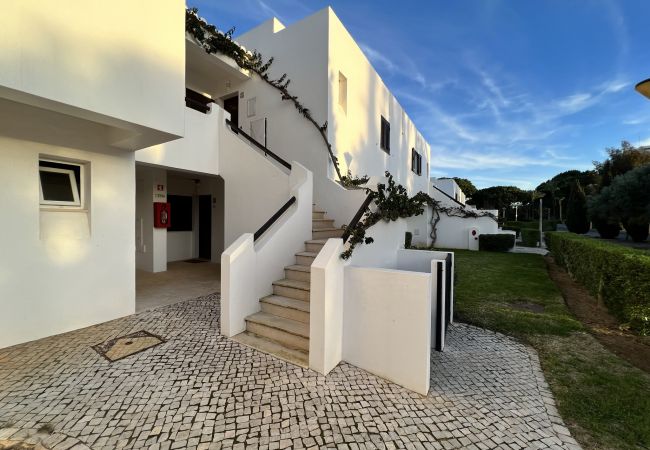 Apartment in Albufeira - ALBUFEIRA BALAIA GOLF VILAGE 1 WITH POOL by HOMIN Apartment in Albufeira - ALBUFEIRA BALAIA GOLF VILAGE 1 WITH POOL by HOMIN