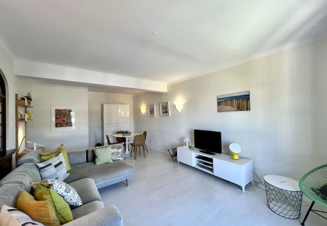 Apartment in Vilamoura - VILAMOURA BRIGHTNESS APARTMENT WITH POOL by HOMING Apartment in Vilamoura - VILAMOURA BRIGHTNESS APARTMENT WITH POOL by HOMING