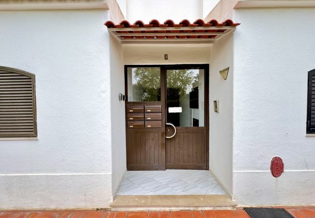 Apartment in Vilamoura - VILAMOURA BRIGHTNESS APARTMENT WITH POOL by HOMING Apartment in Vilamoura - VILAMOURA BRIGHTNESS APARTMENT WITH POOL by HOMING