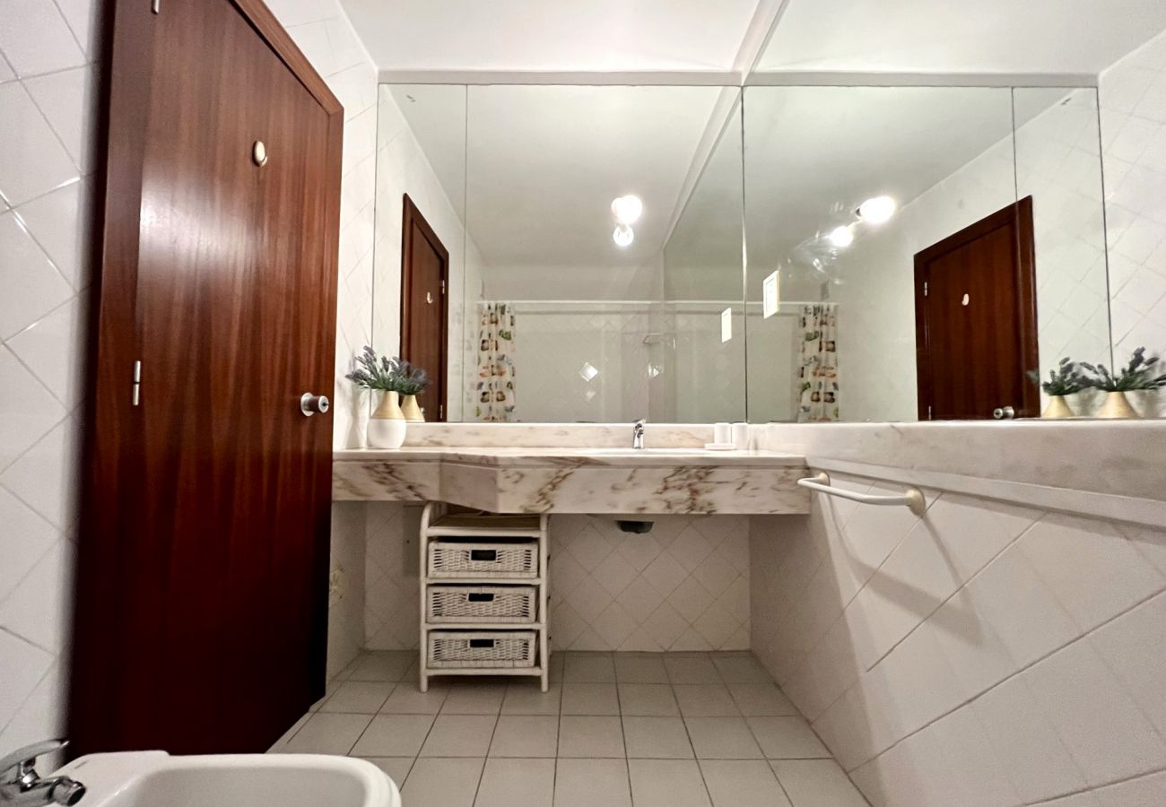 Apartment in Vilamoura - VILAMOURA COLORS WITH POOL by HOMING
