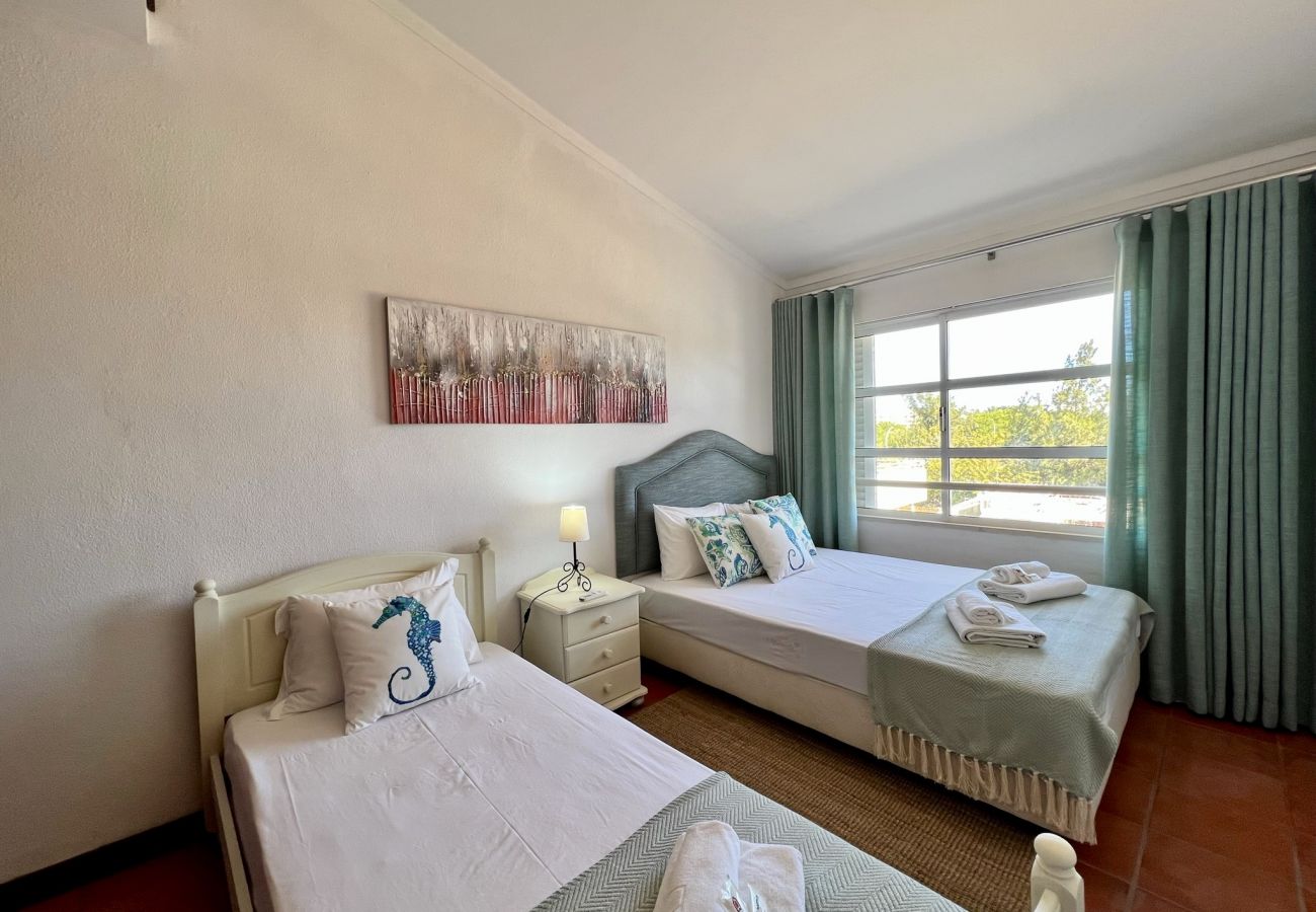 Apartment in Vilamoura - VILAMOURA COLORS WITH POOL by HOMING