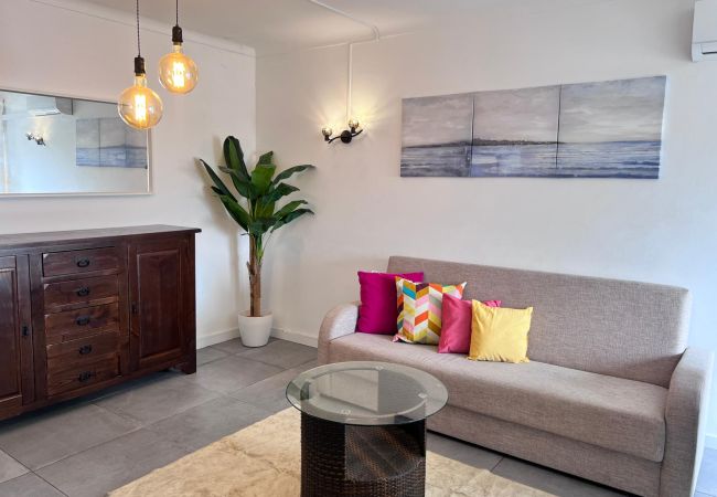 Apartment in Portimão - PRAIA DA ROCHA UNIQUE DESIGN WITH POOL by HOMING Apartment in Portimão - PRAIA DA ROCHA UNIQUE DESIGN WITH POOL by HOMING