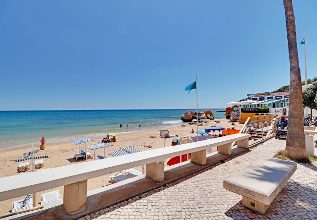 Apartment in Albufeira - ALBUFEIRA VALLEY 2 WITH POOL by HOMING Apartment in Albufeira - ALBUFEIRA VALLEY 2 WITH POOL by HOMING