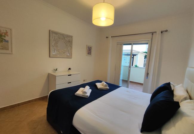 Apartment in Albufeira - ALBUFEIRA VALLEY 2 WITH POOL by HOMING Apartment in Albufeira - ALBUFEIRA VALLEY 2 WITH POOL by HOMING