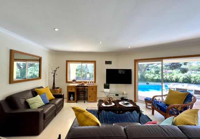 Villa in Vilamoura - VILAMOURA  AMAZING GOLF VILLA WITH POOL by HOMING Villa in Vilamoura - VILAMOURA  AMAZING GOLF VILLA WITH POOL by HOMING