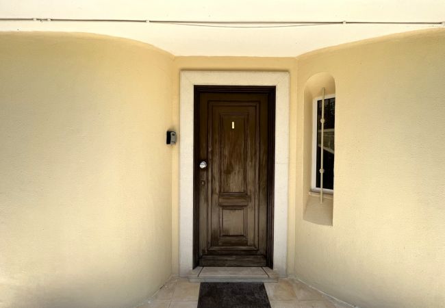 Villa in Vilamoura - VILAMOURA  AMAZING GOLF VILLA WITH POOL by HOMING Villa in Vilamoura - VILAMOURA  AMAZING GOLF VILLA WITH POOL by HOMING