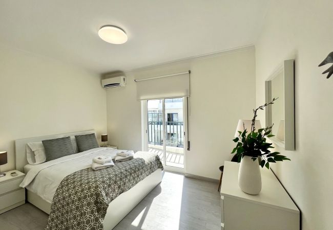 Apartment in Quarteira - QUARTEIRA OCEAN BREEZE 1 WITH POOL by HOMING Apartment in Quarteira - QUARTEIRA OCEAN BREEZE 1 WITH POOL by HOMING