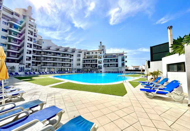 Apartment in Albufeira - ALBUFEIRA SKYLIGHT 1 WITH POOL by HOMING