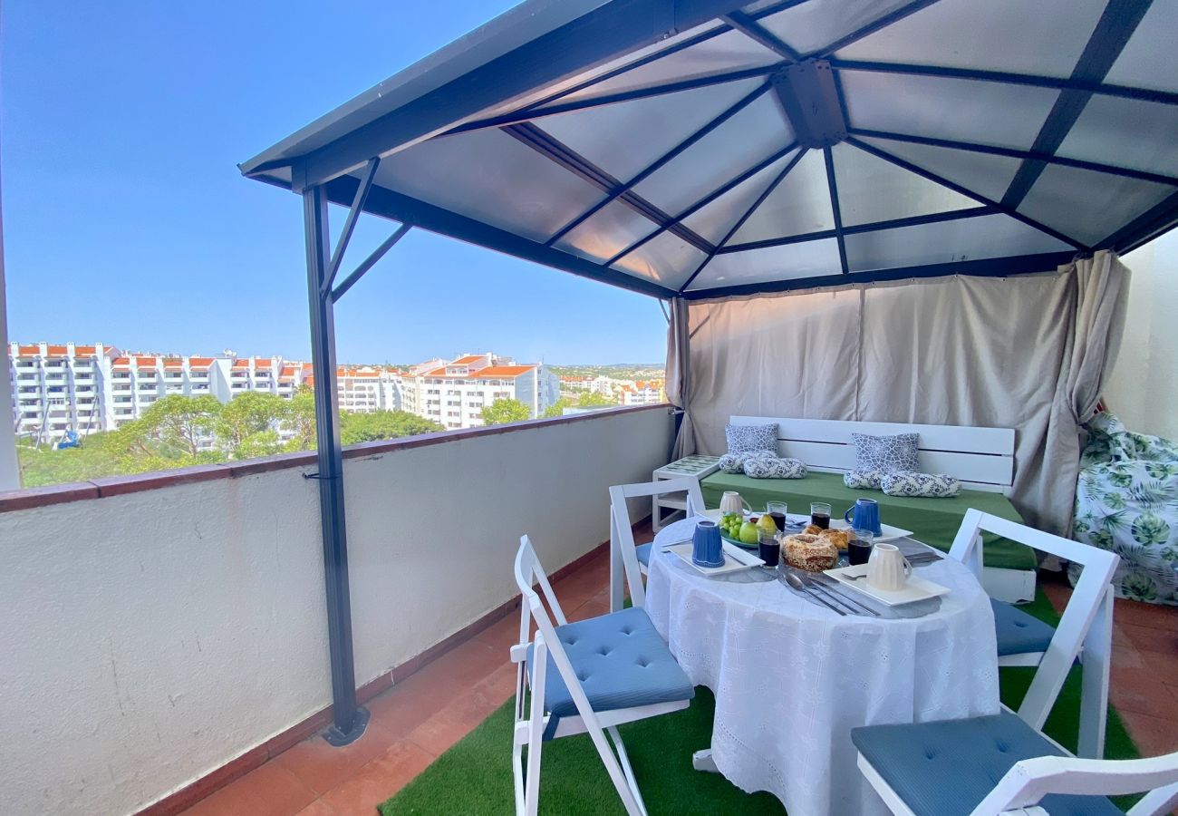 Apartment in Albufeira - ALBUFEIRA SKYLIGHT 1 WITH POOL by HOMING