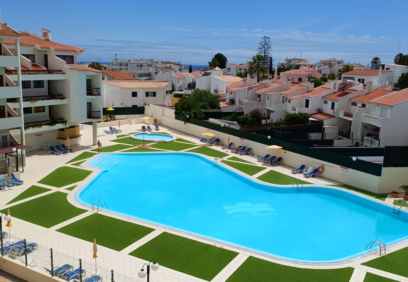 Apartment in Albufeira - ALBUFEIRA SKYLIGHT 1 WITH POOL by HOMING