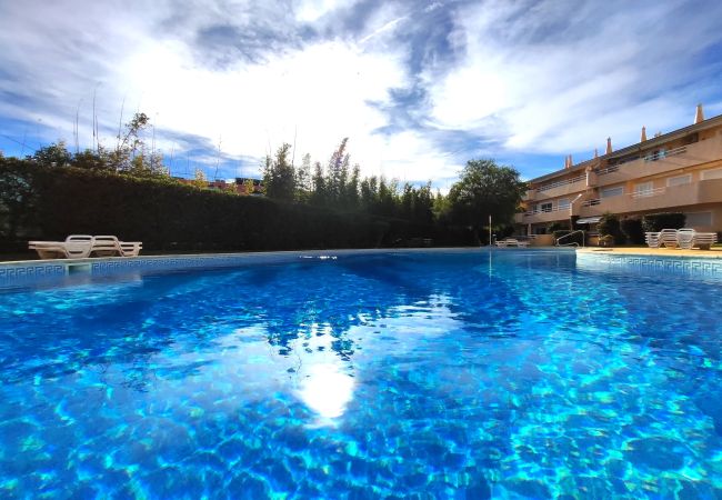 Apartment in Vilamoura - VILAMOURA TYPICAL 2 WITH POOL by HOMING Apartment in Vilamoura - VILAMOURA TYPICAL 2 WITH POOL by HOMING