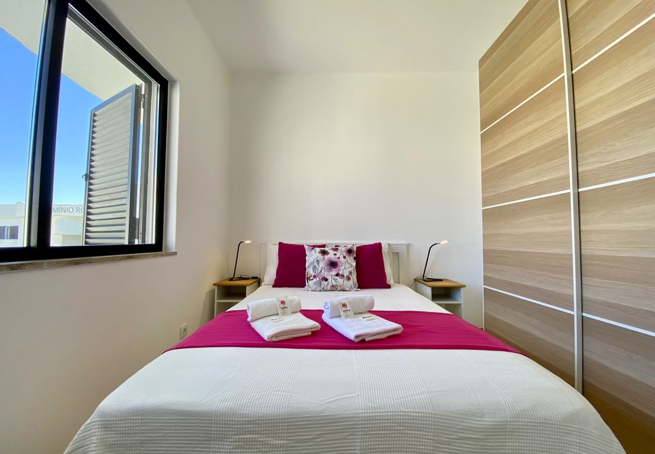 Apartment in Vilamoura - VILAMOURA TWINS 2 WITH POOL by HOMING