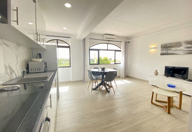 Apartment in Albufeira - ALBUFEIRA CENTRAL 6 by HOMING Apartment in Albufeira - ALBUFEIRA CENTRAL 6 by HOMING