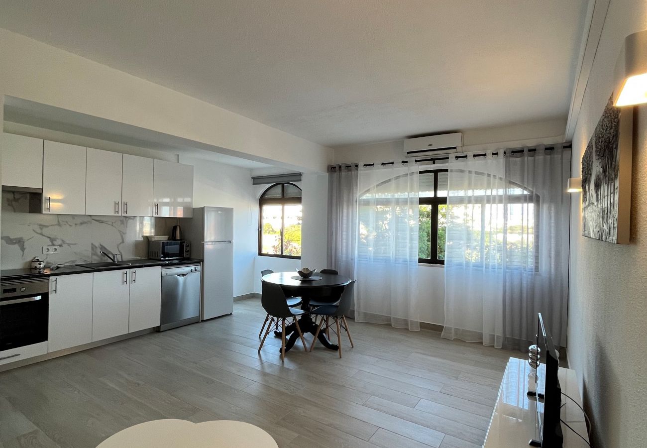 Apartment in Albufeira - ALBUFEIRA CENTRAL 6 by HOMING