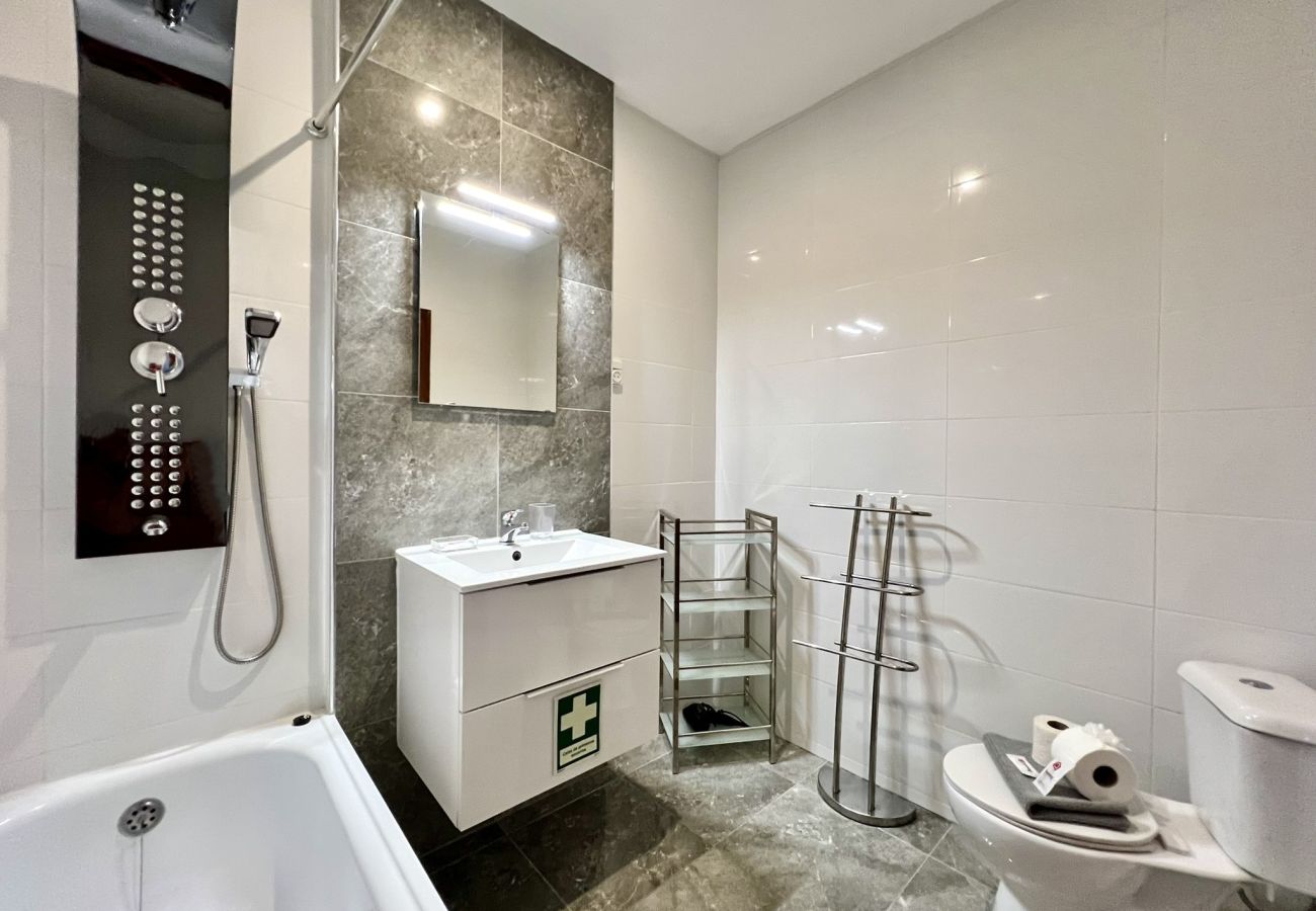Apartment in Albufeira - ALBUFEIRA CENTRAL 7 by HOMING