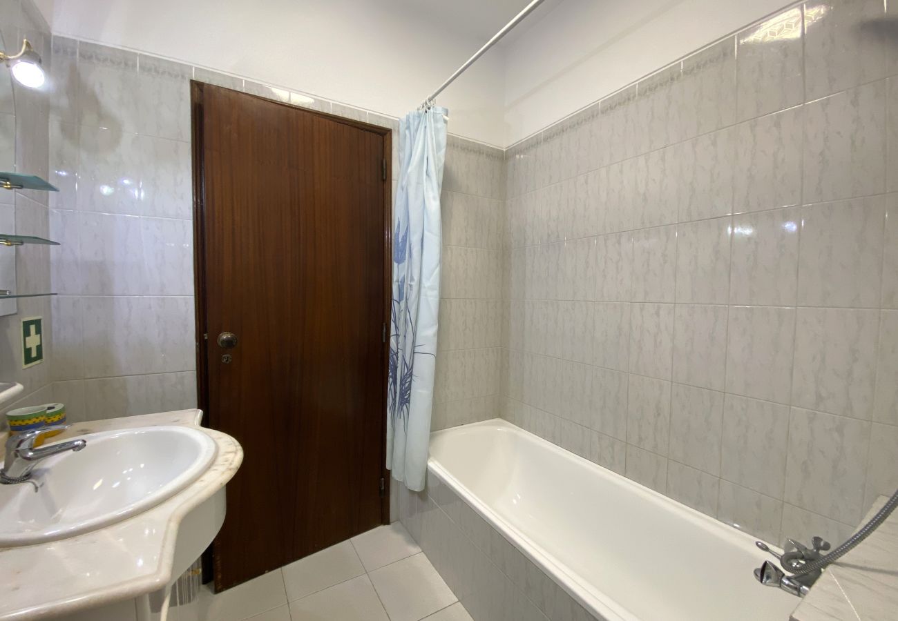 Apartment in Albufeira - ALBUFEIRA CENTRAL 8 by HOMING