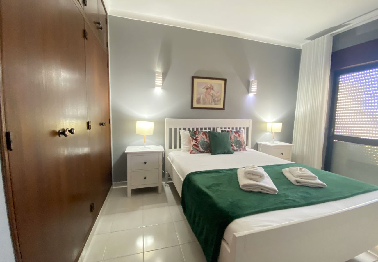 Apartment in Albufeira - ALBUFEIRA CENTRAL 8 by HOMING