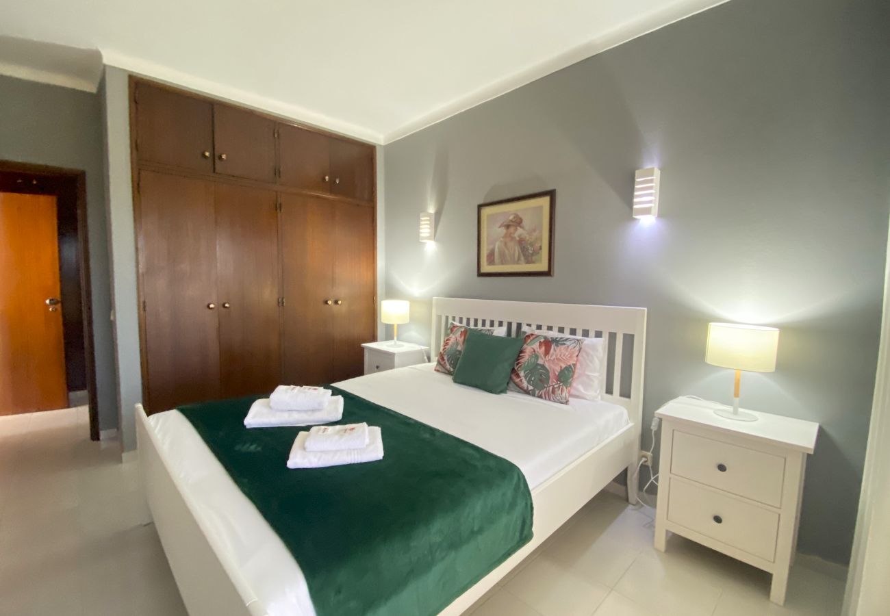 Apartment in Albufeira - ALBUFEIRA CENTRAL 8 by HOMING