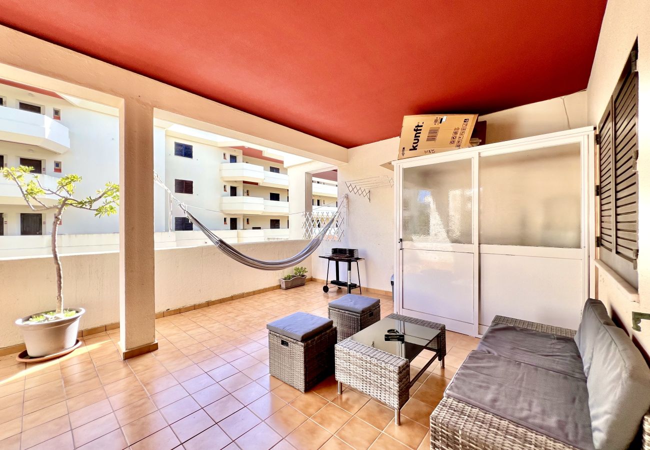 Apartment in Lagos - LAGOS OCEAN BAY WITH POOL by HOMING